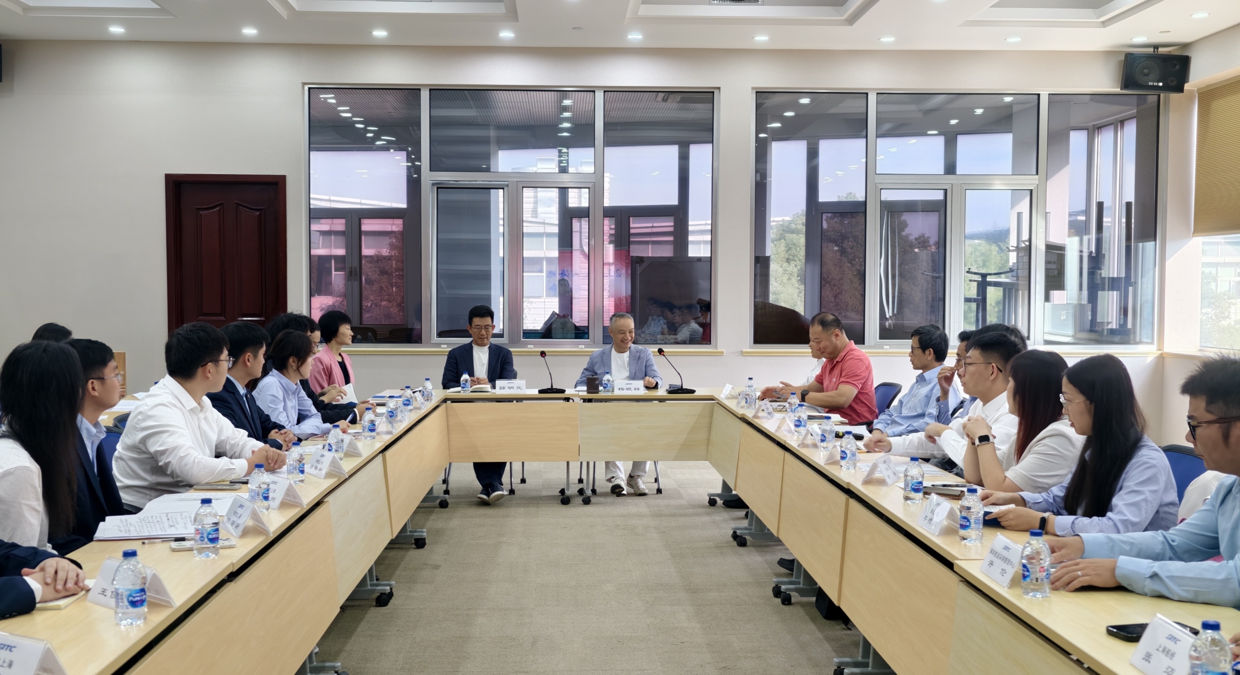2026年度新员工培训暨上海地区员工座谈会简报5.jpg